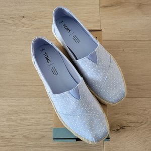 New Tom's Women's 8.5 Alpargata Bliss Blue Tiny Chambray Dots on Rope